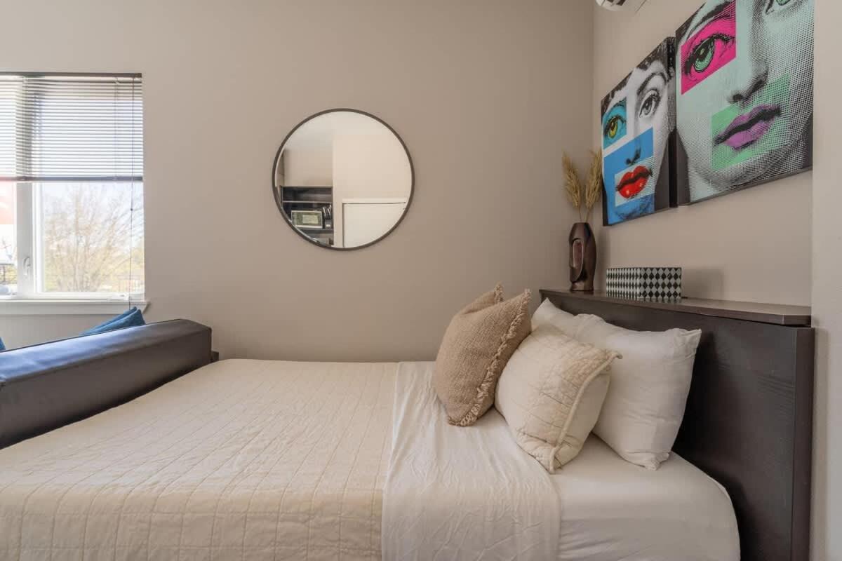Sunny Studio Apartment - Food Carts, Coffee & Bars Portland Eksteriør bilde